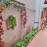 Vintage Bath Artist Sanctuary Calea Victoriei *