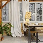 Vintage Bath Artist Sanctuary Calea Victoriei Διαμέρισμα *
