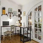 Vintage Bath Artist Sanctuary Calea Victoriei *