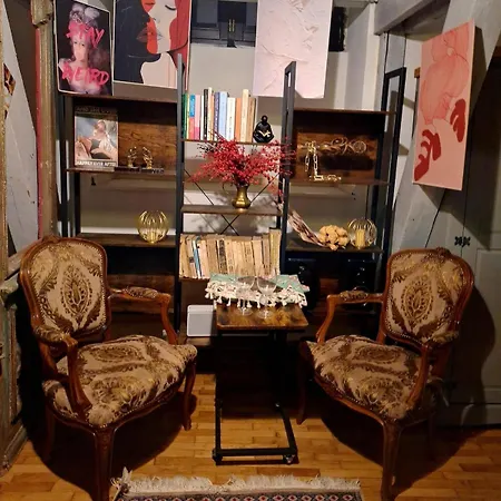 Apartment Vintage Bath Artist Sanctuary Calea Victoriei Bukarest