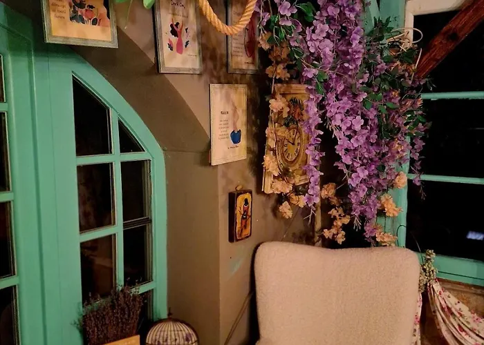 Apartment Vintage Bath Artist Sanctuary Calea Victoriei