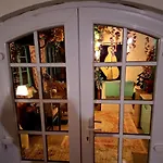 Vintage Bath Artist Sanctuary Calea Victoriei * بوخارست